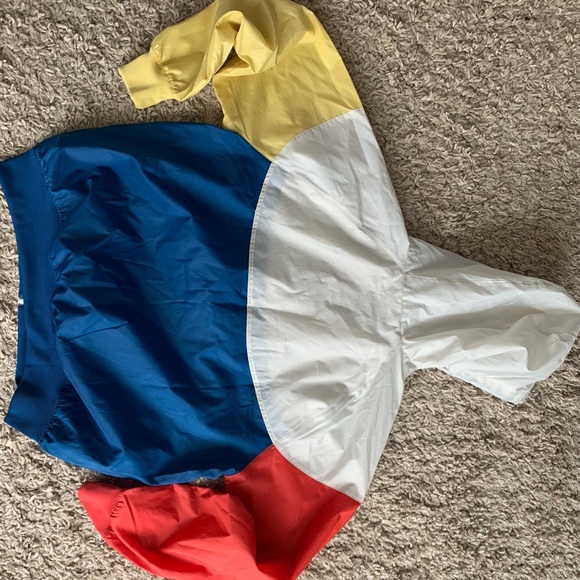 Nike Windrunner windbreaker size medium. New without tags. - Picture 2 of 5